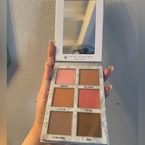 Makeup Face Pallet